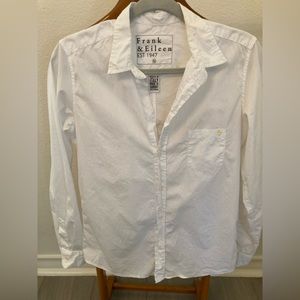 Frank & Eileen white button down